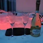 Hébergement de vacances Douce Harmonie&grand 5 Places -privatif - Cocon Au Calme - 5 Min Carcassonne Villemoustaussou