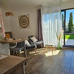 Douce Harmonie & Grand 5 Places -privatif - Cocon Au Calme - 5 Min Carcassonne (adults Only) * Villemoustaussou