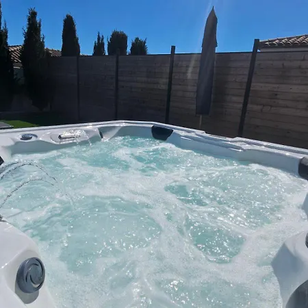 Luxe 4 Etoiles -douce Harmonie Massages & Grand 5 Places - Independant -au Calme -jardin - Clim - Parking A 5 Min Carcassonne - 2 Adultes 1 Bebe De 0 A 2 Ans Dom wakacyjny