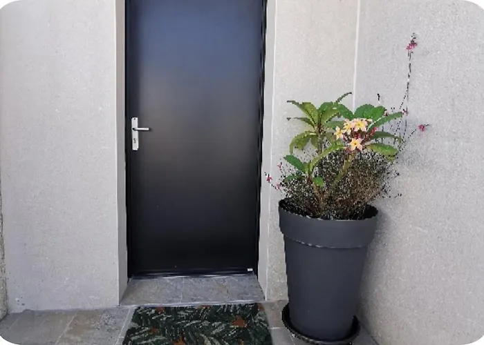Hébergement de vacances Gîte Luxe 4 étoiles -Douce Harmonie Massages&Grand SPA 5 places - Indépendant -Au calme -Jardin - Clim - Parking à 5 min Carcassonne - 2 Adultes 1 bébé de 0 à 2 ans Villemoustaussou
