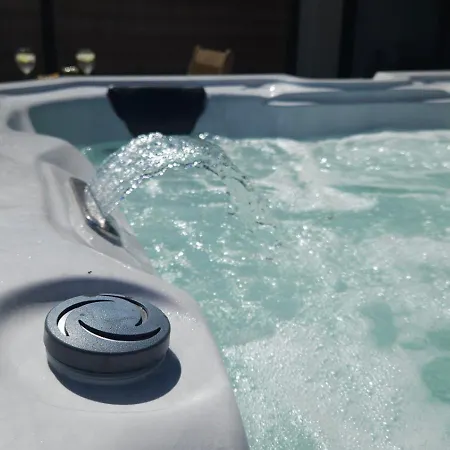 - Luxe 4 Etoiles -douce Harmonie Massages & 5 Places -cocon Discret Insolite Sans Vis A Vis En Toute Serenite - 5 Min Carcassonne Villemoustaussou